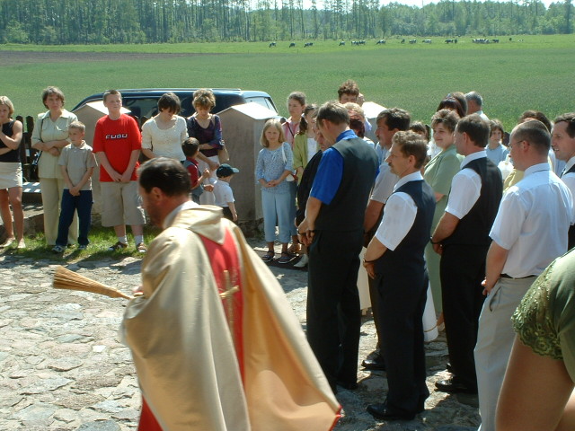 Az pojawil sie ksiadz!